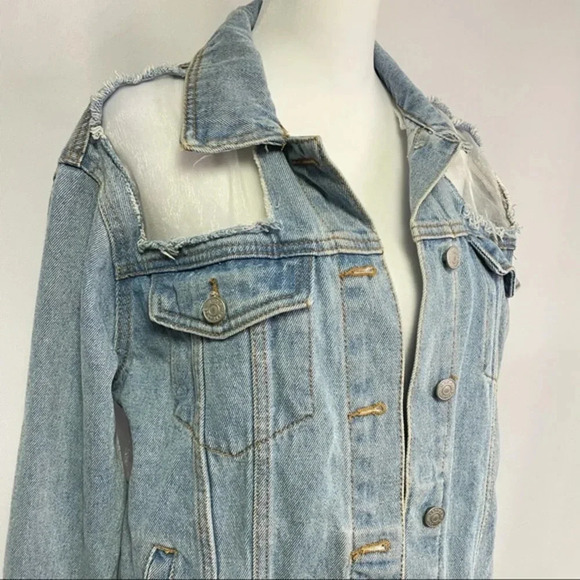 Pull & Bear Mesh Distressed Light Wash Denim Jean Jacket S - Picture 4 of 11